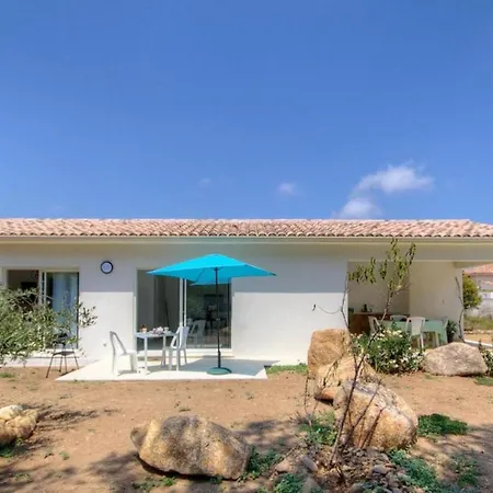 Maison D'Une Chambre Avec Piscine Partagee Jardin Clos Et Wifi A Prunelli Di Fiumorbo Semesterbostad Prunelli-di-Fiumorbo