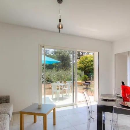 Semesterbostad Maison D'Une Chambre Avec Piscine Partagee Jardin Clos Et Wifi A Prunelli Di Fiumorbo *